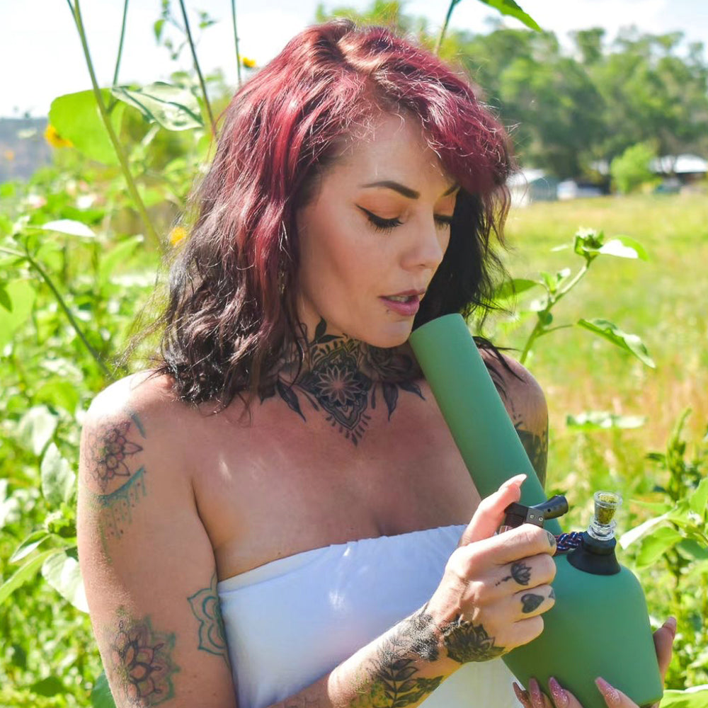 13" Double-Wall Insulated Bong | Rubberized Olive Green